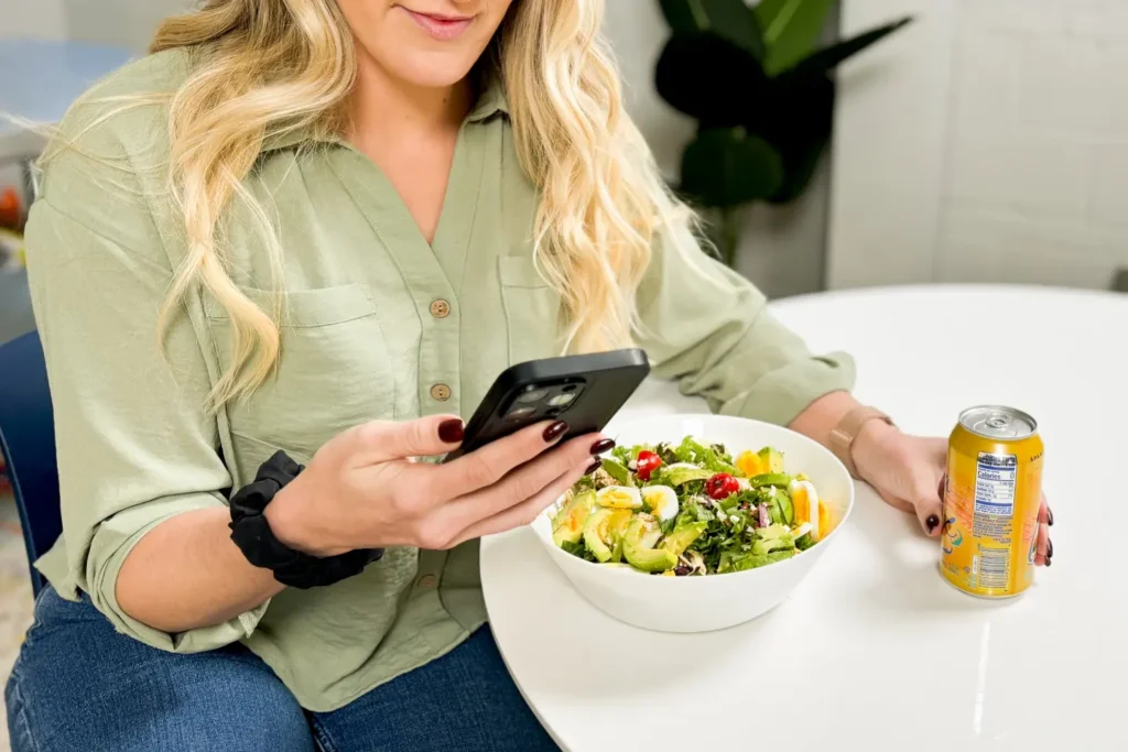 Choosing A Digital Food Safety App: Key Features To Compare

